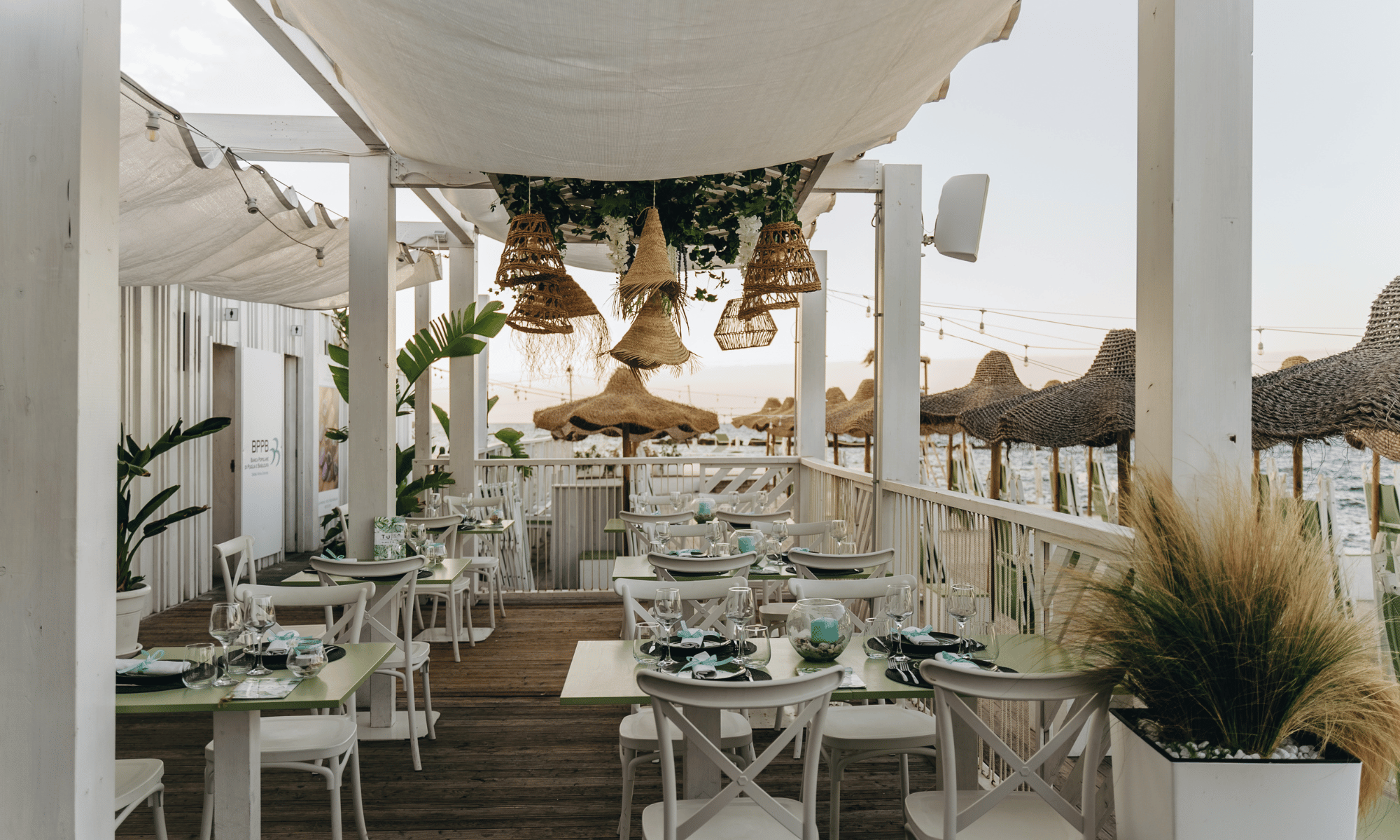 Servizio Ristorante al Tuka Beach di Bisceglie